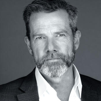 Harrodsburg based Headshot photographer Tim Horst