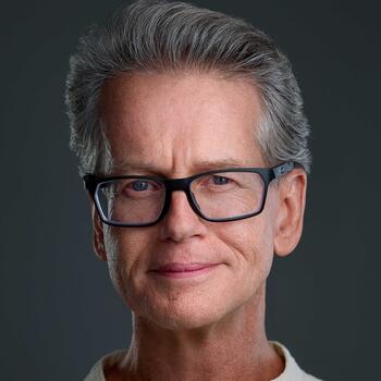  Headshot photographer John Calpin