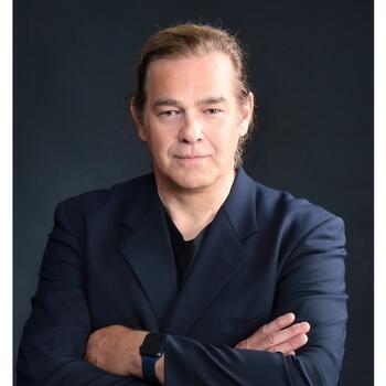 Olympia based Headshot photographer Michael DeLorme