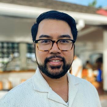 Los Angeles based Headshot photographer Jordan Ferrer