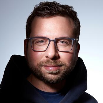 Brno based Headshot photographer Vladim&iacute;r Jalč