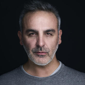 Covilh&atilde; based Headshot photographer Jo&atilde;o Pedro Silva