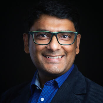 Cumming based Headshot photographer Shubhadeep Roy