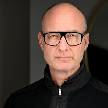 Etobicoke based Headshot photographer William Willemse