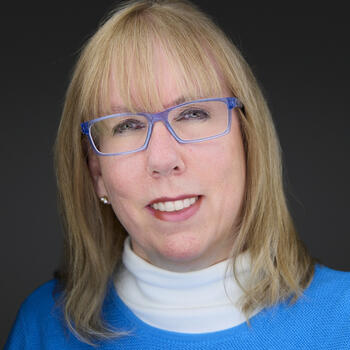  Headshot photographer Sue MacAfee