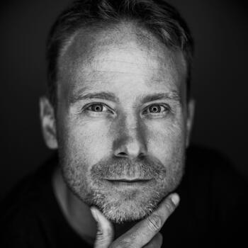  Headshot photographer Saso Domijan