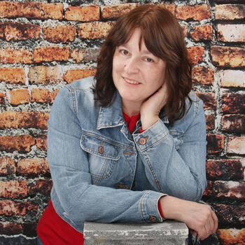 North Little Rock based Headshot photographer Angel McCoy