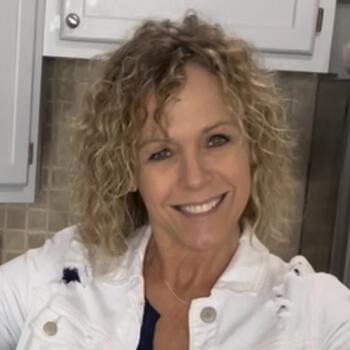 Winchester based Headshot photographer Sherry Johnson