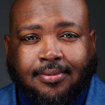 Charleston based Headshot photographer James Cooper