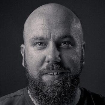  Headshot photographer James Clarke