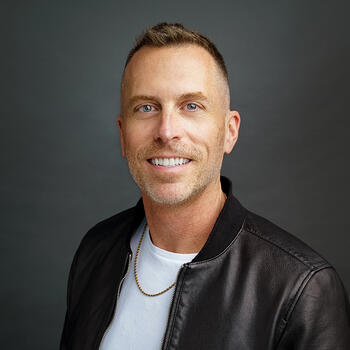 Los Angeles based Headshot photographer Bradford Rogne