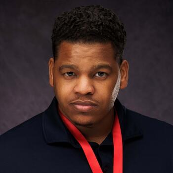 Gretna based Headshot photographer Chad Populis