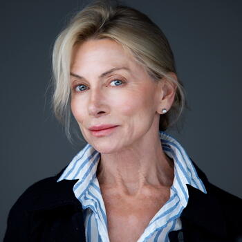 Rancho Cucamonga based Headshot photographer Lisa Harrington