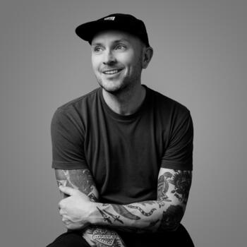 Toronto based Headshot photographer Mark Binks