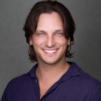 Austin based Headshot photographer Max Beiler