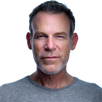 New York based Headshot photographer Peter Hurley