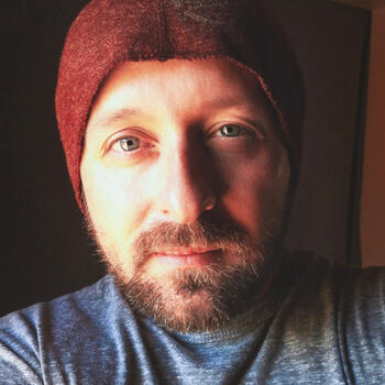 Argyle based Headshot photographer Jason Delkou