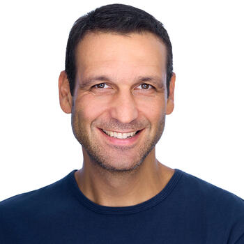 Lisboa based Headshot photographer João Filipe Aguiar