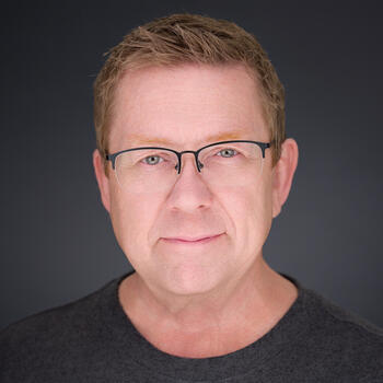 Garner based Headshot photographer Robby Lewis