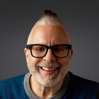 Cleveland based Headshot photographer Myles Kimmel