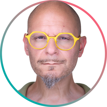 Oakland based Headshot photographer Adam Rubinstein