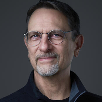 Centreville based Associate headshot photographer Kevin Elwell