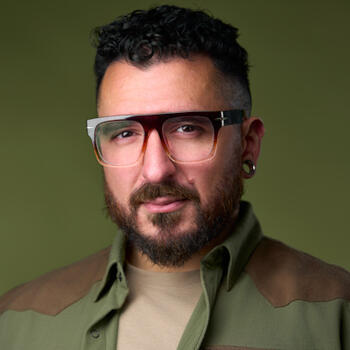 Oakville based Associate headshot photographer Art Commisso