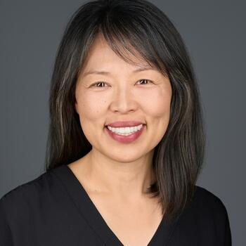 Sterling based Associate headshot photographer Robin Sgambati