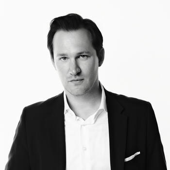 Houston based Headshot photographer Andrew Strother