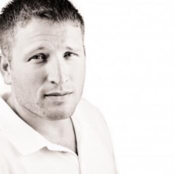 Anchorage based Headshot photographer Todd Barnett