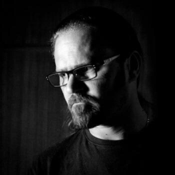 Alcal&aacute; de Henares based Headshot photographer Vasile Barbu