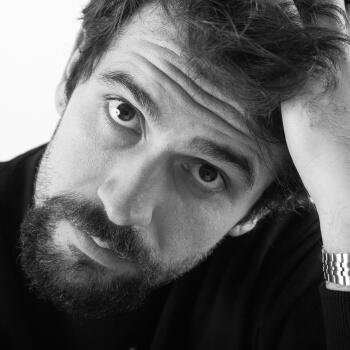 Belgrade based Headshot photographer Marjan Apostolovic