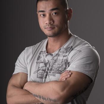 Toronto based Headshot photographer David Liang