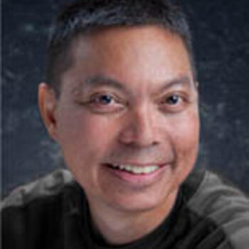 Mililani based Headshot photographer Patrick Delos Santos