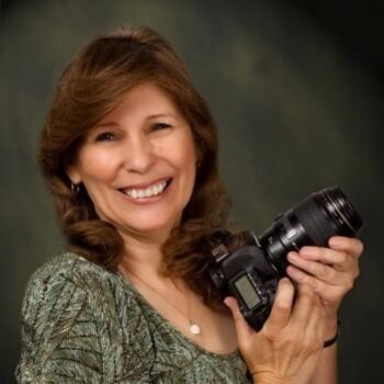 Tucson based Headshot photographer Rhonda Spencer