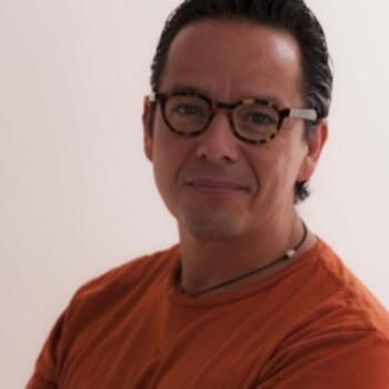 Fort Lauderdale based Headshot photographer Aldo Camargo