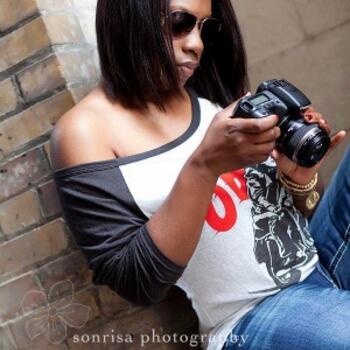 Houston based Headshot photographer Tonya Dailey