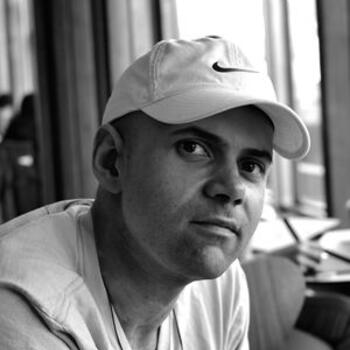 London based Headshot photographer Mark Hambelton