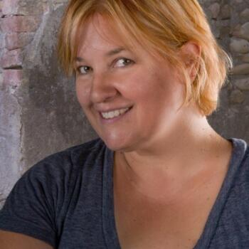 Alexandria based Headshot photographer Alicyn Drew