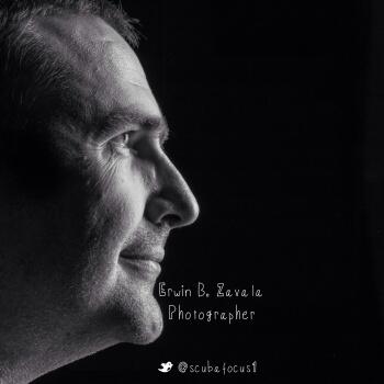 Mexico city based Headshot photographer Erwin Zavala