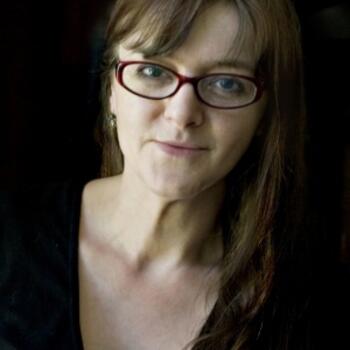 Melbourne based Headshot photographer Belinda Strodder