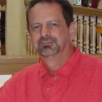 Murfreesboro based Headshot photographer Kenneth Everett