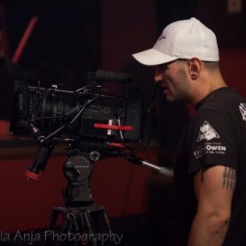 Vancouver based Headshot photographer Dan Rizzuto