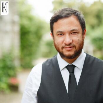 Cormeilles en Parisis based Headshot photographer Mayeul KAWAI-THEVENIN