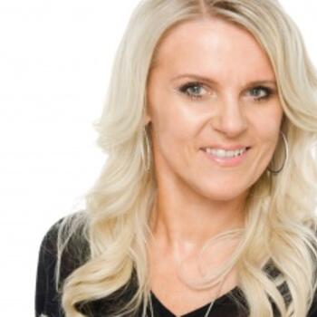 Evanston based Headshot photographer Annette Kerstin Patko