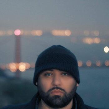 Modesto based Headshot photographer Miguel Buenrostro