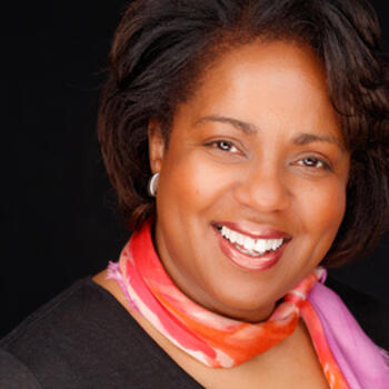 Newtown based Headshot photographer Kristie Bell