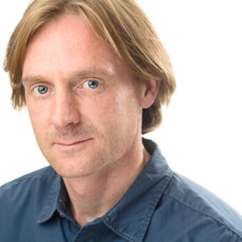 Leicester based Headshot photographer Ian Knaggs