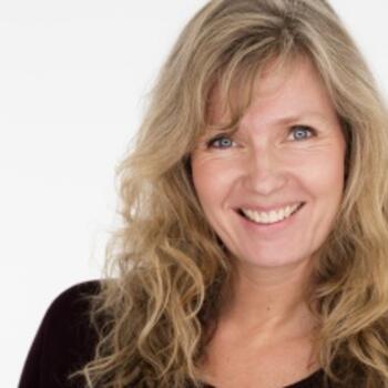 Odense C based Headshot photographer Brit Ehlers