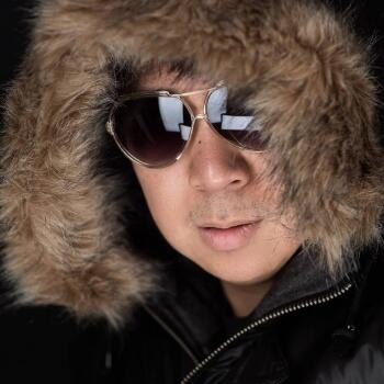 Monterey Park based Headshot photographer Adrian Ong